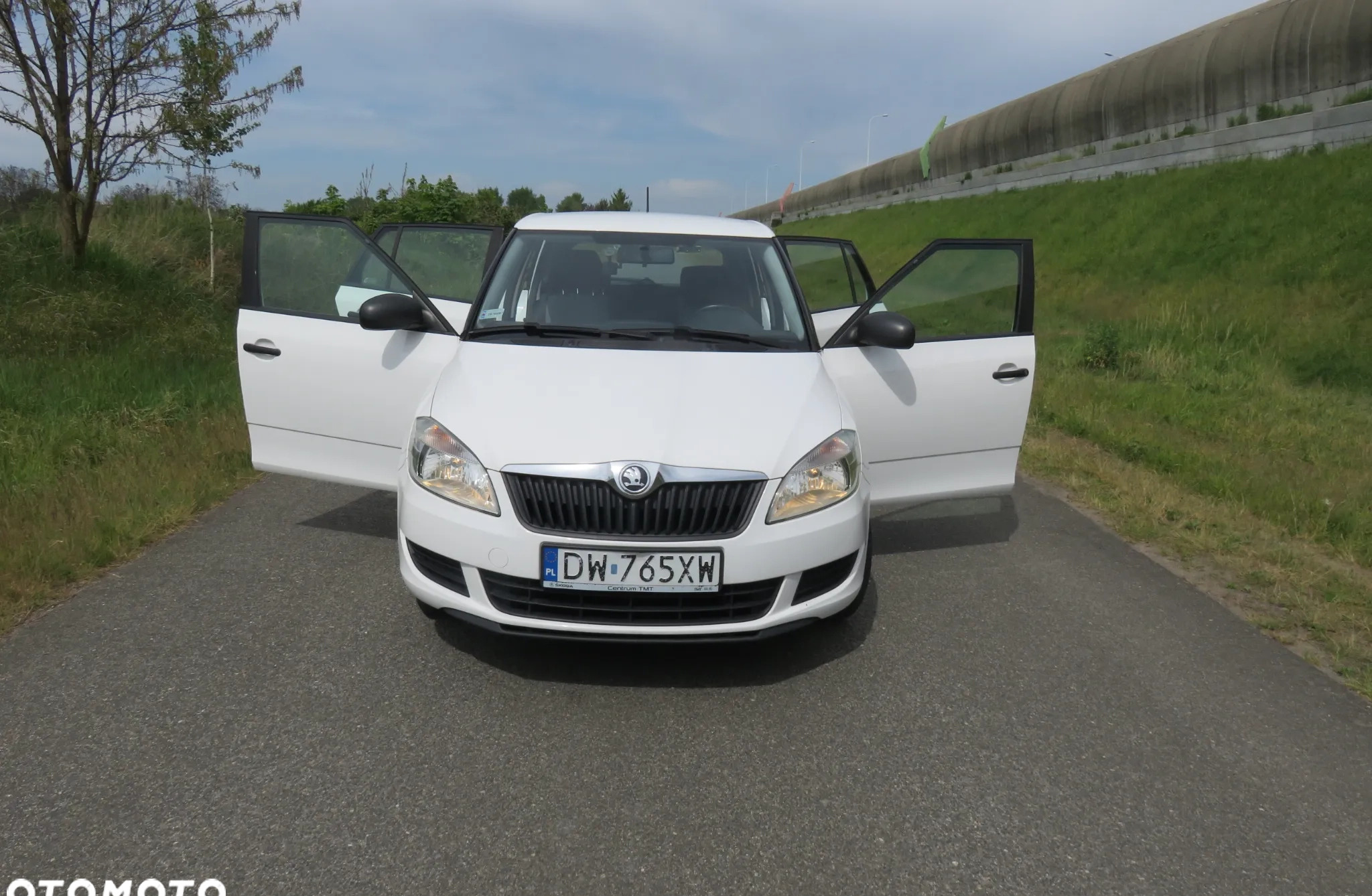 Skoda Fabia cena 25900 przebieg: 126400, rok produkcji 2014 z Wrocław małe 466